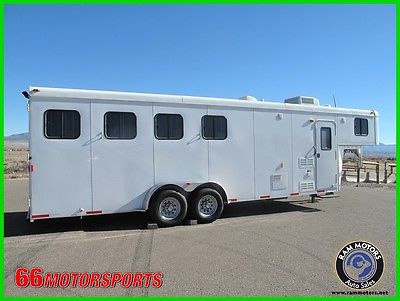 2012 bison 4 Horse trailer w 8ft Short Wall Living Quarters Loaded LIke New