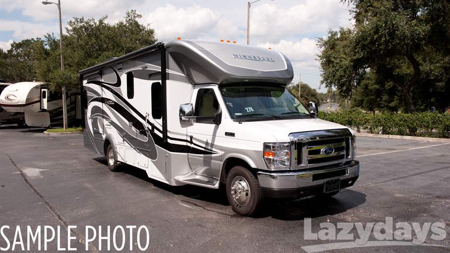 2017 Winnebago Aspect 27D