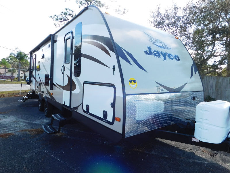 2015 Jayco WHITE HAWK 27DSRL REAR LIVING LARGE SLIDE 5860 LBS