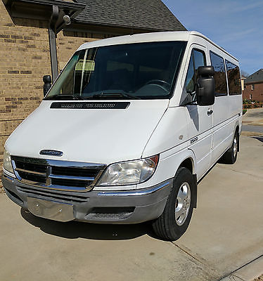 2006 Dodge Sprinter 2500 2006 Freightliner/Dodge/Mercedes Sprinter 10-Passenger Van