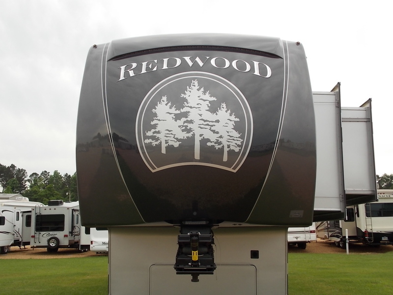 2017 Redwood 38RL