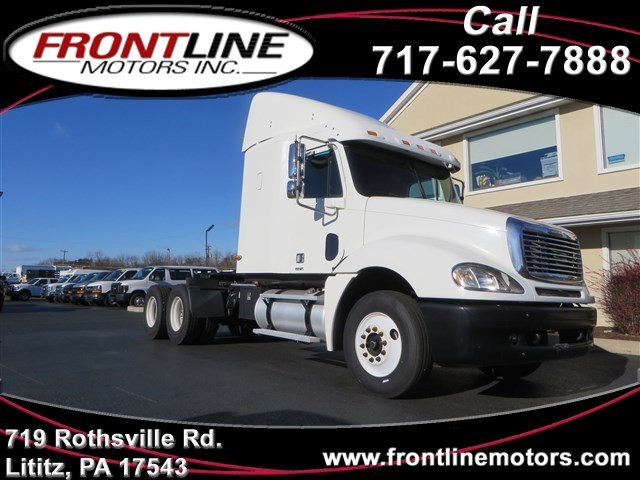 2004 Freighliner Columbia