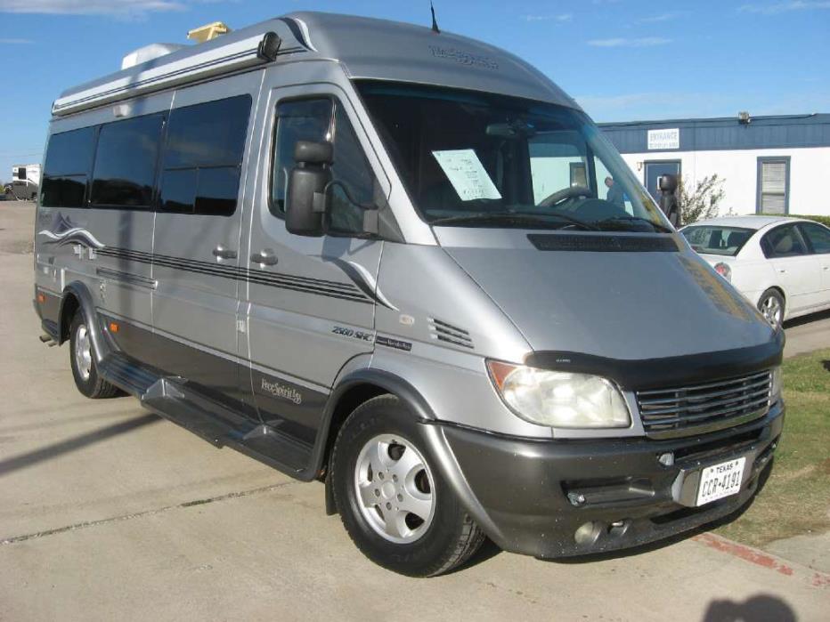 2006 Leisure Travel Vans FREE SPIRIT 22LSS - DIESEL