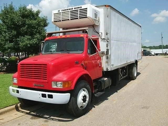2001 International 4900  Refrigerated Truck