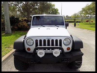 2009 Jeep Wrangler  09 JEEP WRANGLER UNLIMITED X CLEAN CARFAX OVERSIZED TIRES ANGLED SOFT TOP FL