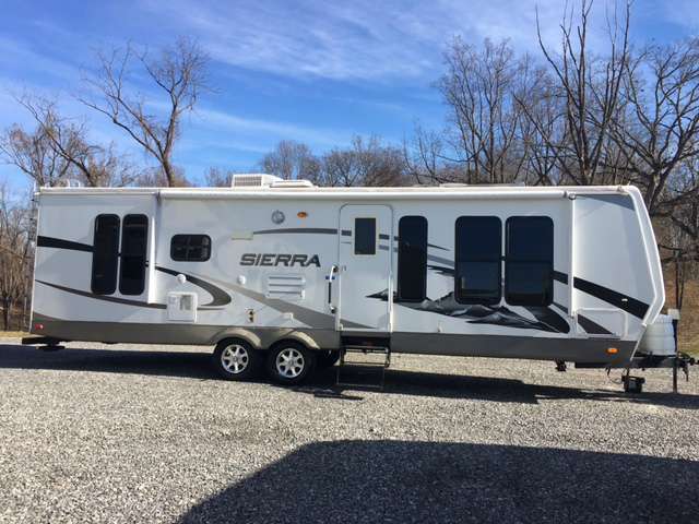 2009 Forest River Sierra RV 292RL