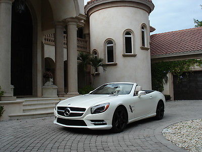2013 Mercedes-Benz SL-Class 2 Door Convertible FLORIDA,WHITE/WHITE,1 OWNER, 131K MSRP, CARFAX CERTIFIED,L@@k