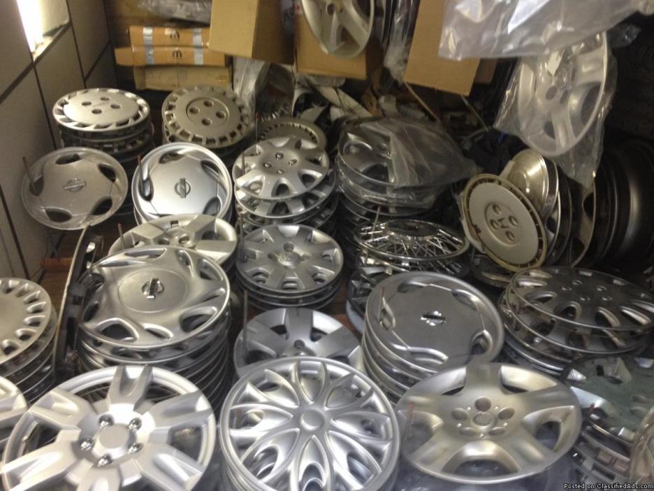 Toyota hubcaps, 4