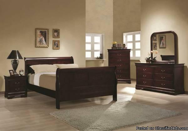 Traditional Queen bedroom Set: Black or Cherry