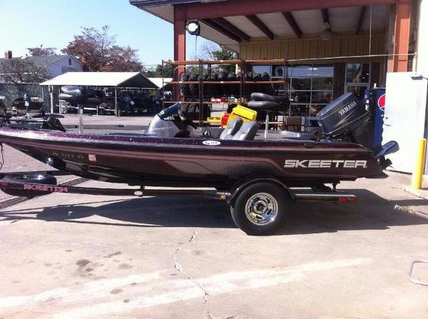 2009 Skeeter SX170