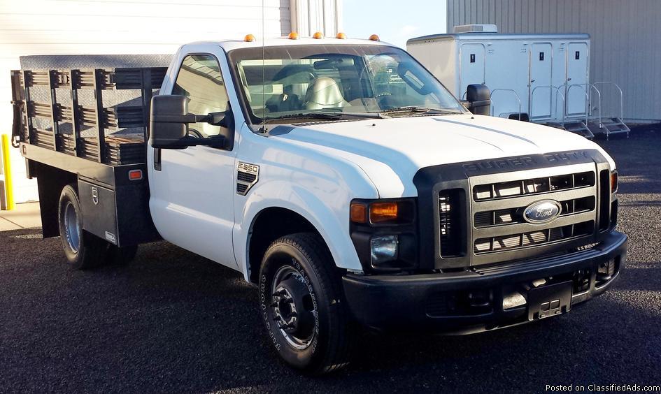 2008 Ford F350 Stakebed With Lift Gate, 0