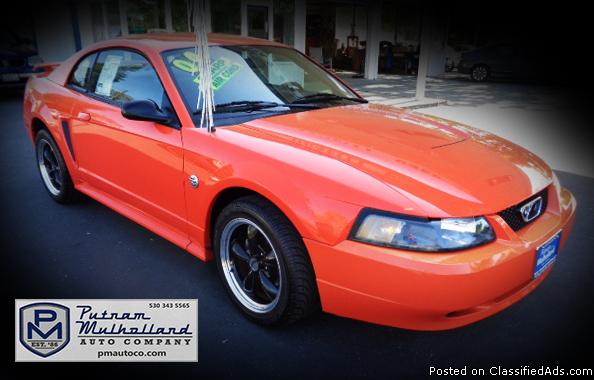 2004 Ford Mustang Premium Coupe