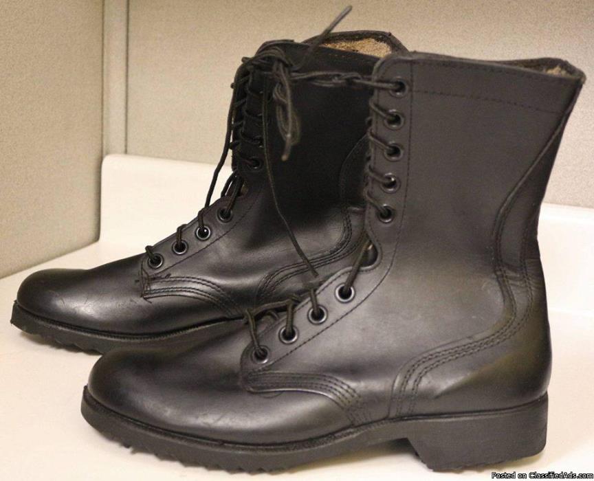 mens Military black boots, 0