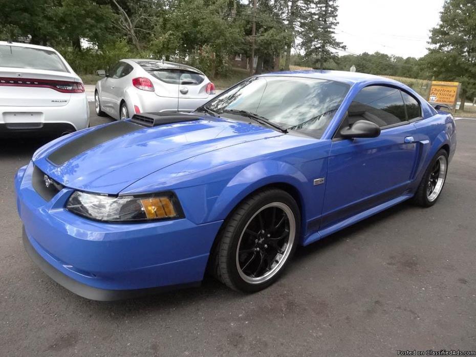 2004 Ford Mustang Mach 1