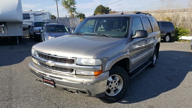 2003 Chevrolet Tahoe Base 4dr 4WD SUV