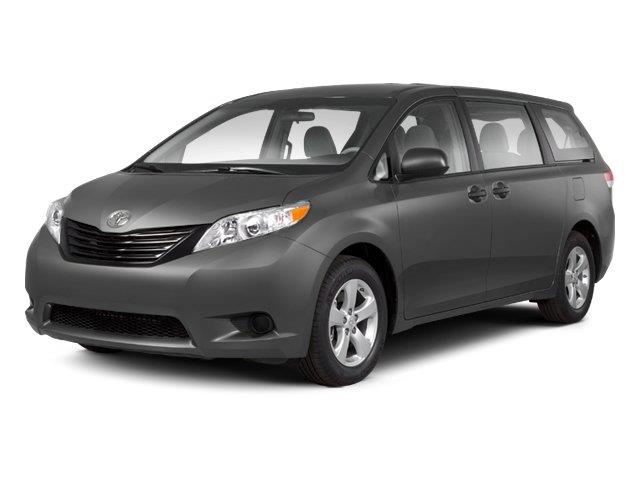 2013 Toyota Sienna LE 7-Passenger Auto Access Seat