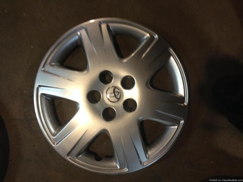 Toyota hubcaps, 1