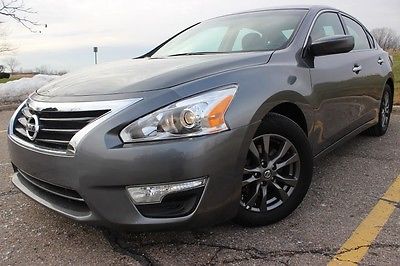 2015 Nissan Altima S Sedan 4-Door 2015 nissan altima s sedan 4 door 2.5 l