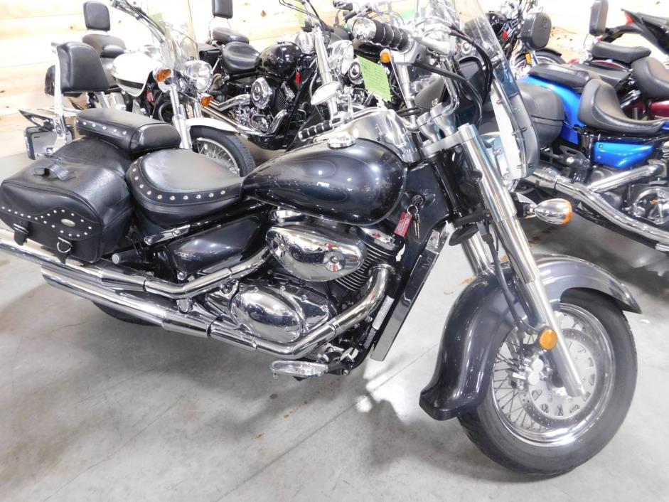 2005 Suzuki Boulevard C90 Black