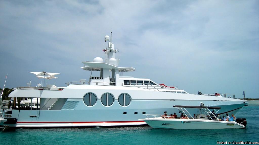 Mega Yacht Charter Miami: The Exquisite Sale Is On!