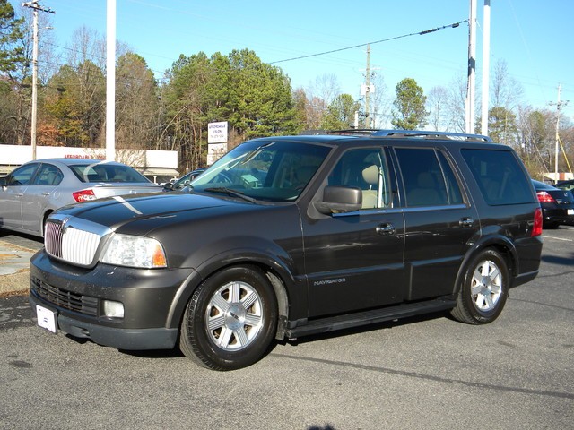 2005 Lincoln Navigator 4dr 2WD Luxury