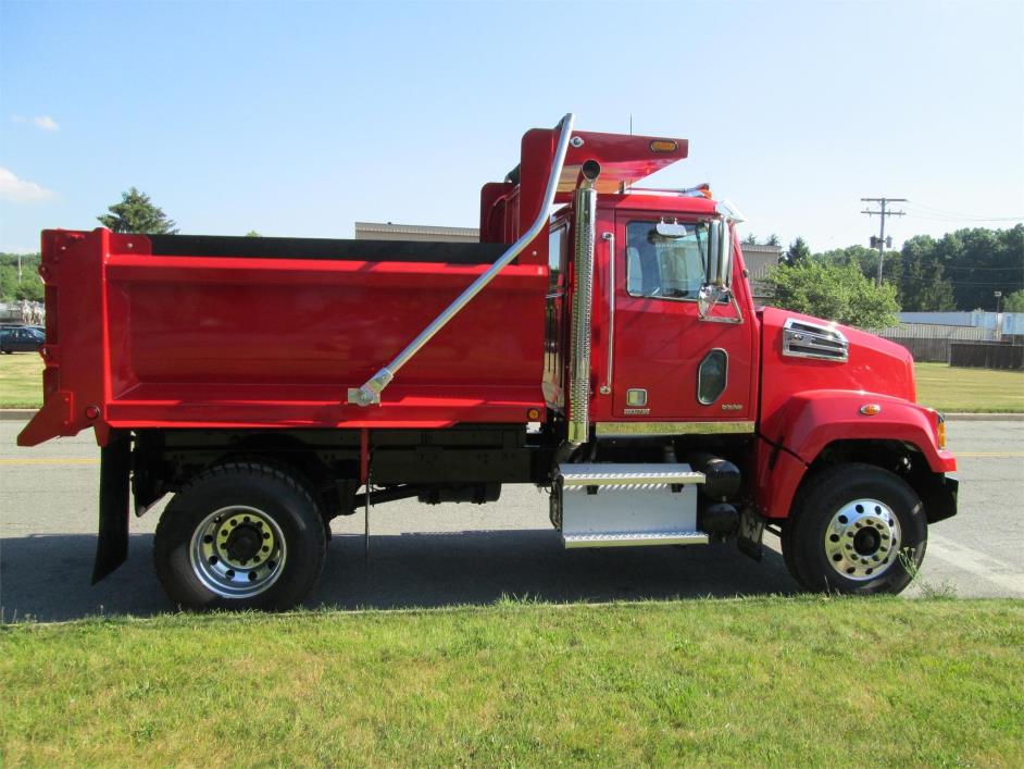 2016 Western Star 4700sf  Dump Truck