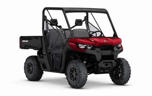 2017 Can-Am DEFENDER DPS HD8
