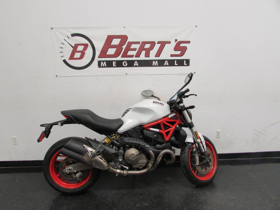 2010 Ducati SUPERBIKE 848