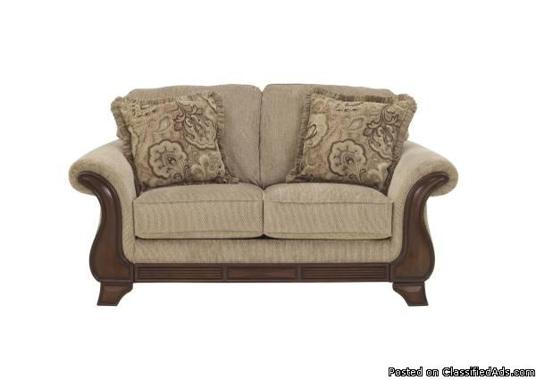 Light Tranditional Sofa and Loveseat With Accent Pillows, 2