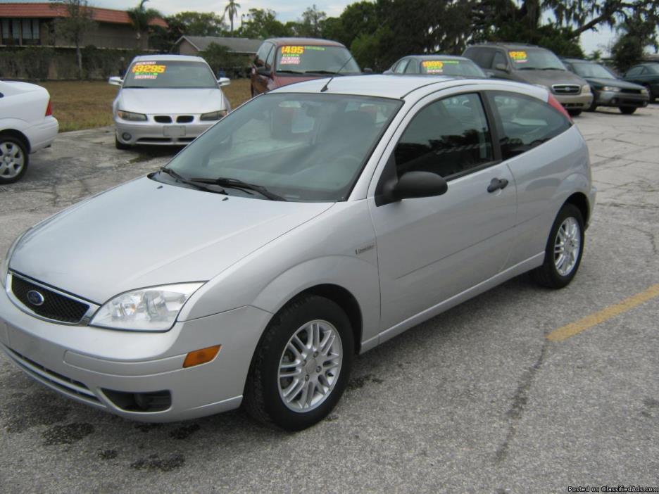 2006 Ford Focus ZX3 SE Hatchback - Buy Here Pay Here