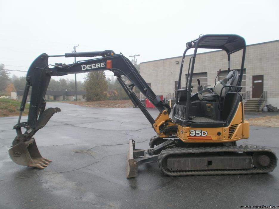 2010 John Deere 35D Excavator, 0