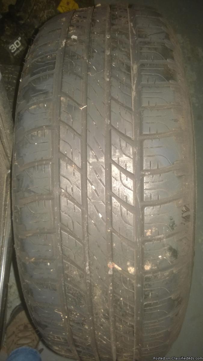 Wrangler all-season tires, 1