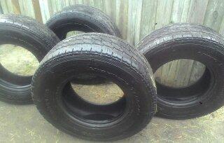 Set of 4 Nitto Duro Grappler Hwy Terrain Tires, 2