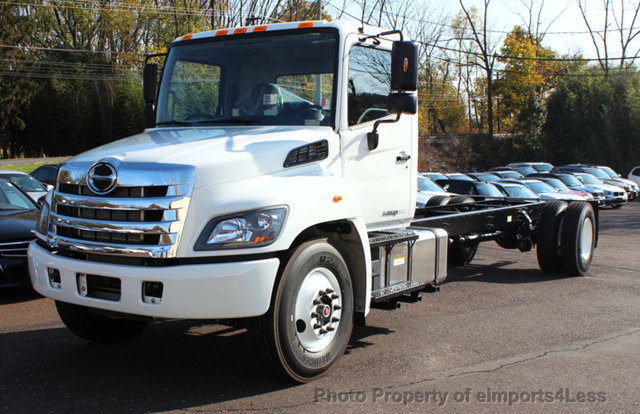 2017 Hino 268a  Cab Chassis