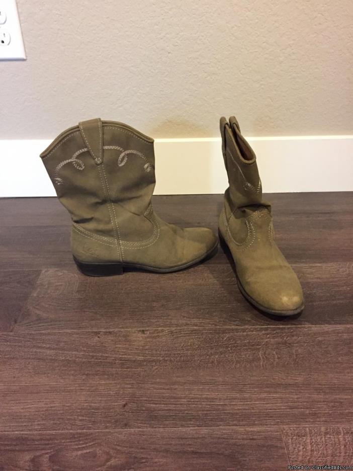 Women's Cowboy Boots, 0