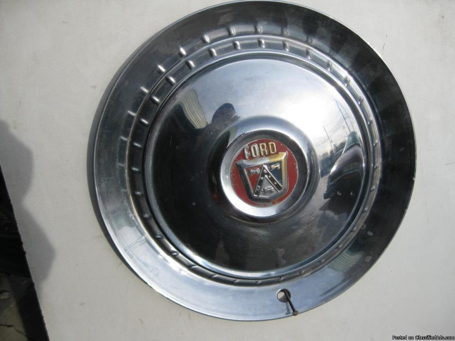 1954 Ford hubcaps, 0