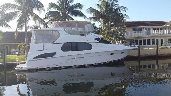 2005 Silverton 43 Motor Yacht Upgraded!