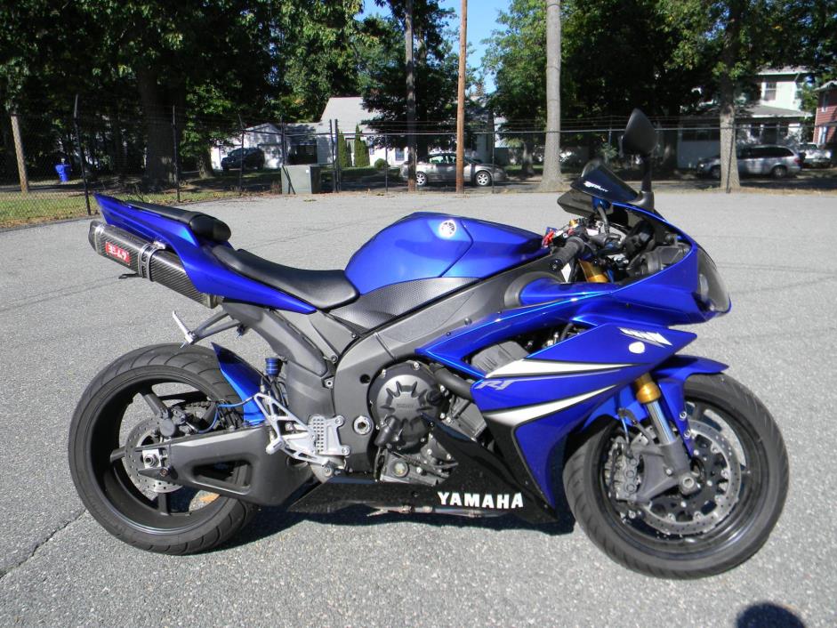 2007  Yamaha  YZF-R1