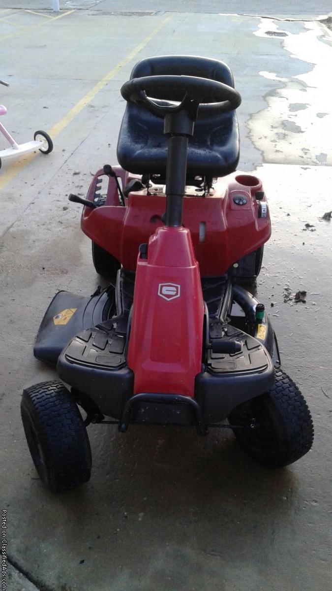 Craftmans Riding Lawn Mower for Sale, 1