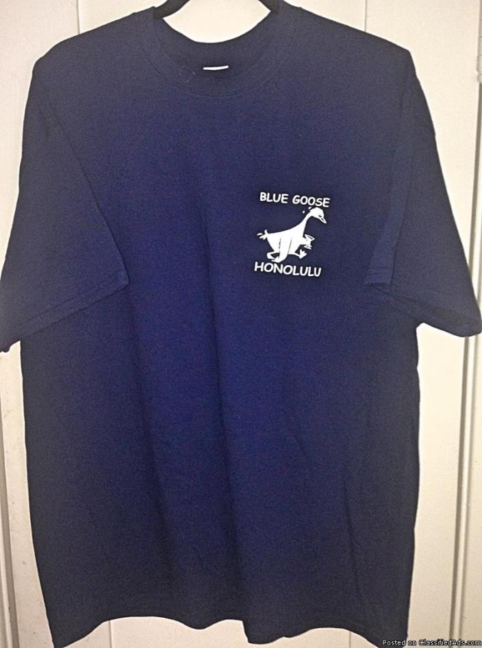 Original ‘Blue Goose, Honolulu’ T-shirts in dark navy blue, 2