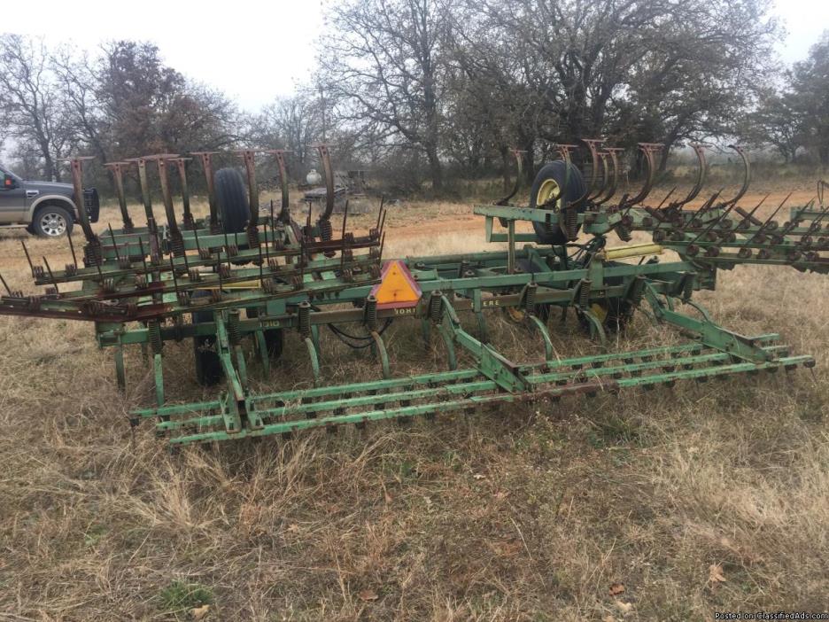 John Deere 26' Field Cultivator For Sale in Brownwood, Texas  76801