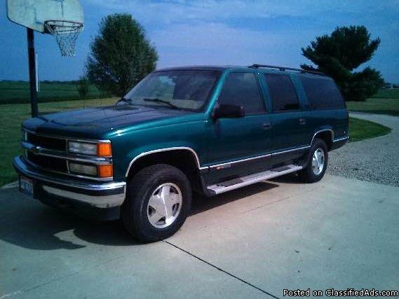 For Sale: 1997 Chevy Suburban