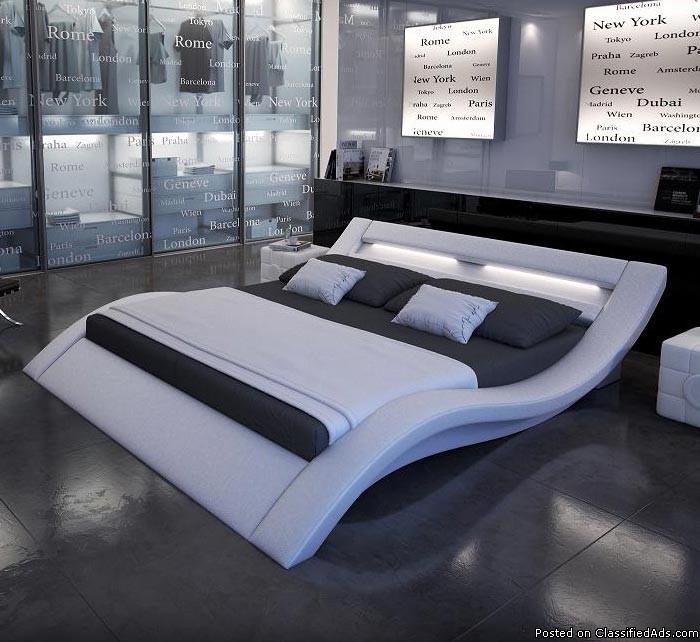 Modern leather Quuen bed with build-in Light