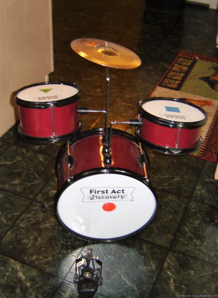 Drum Set Recommended ages: 6 - 12 years By First Act Discover, 0