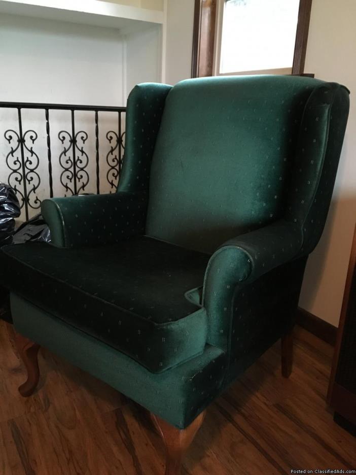 Green velvet chair, 1
