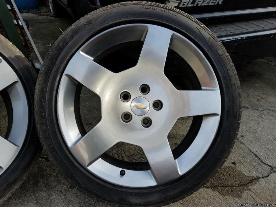 2008 Chevy Cobalt SS R18 tires with rims