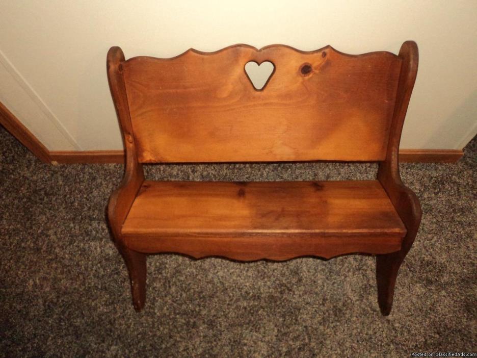 CHILD OR DOLL WOOD BENCH COUNTRY STYLE HEART HAND MADE IN AMASH COUNTRY, 4