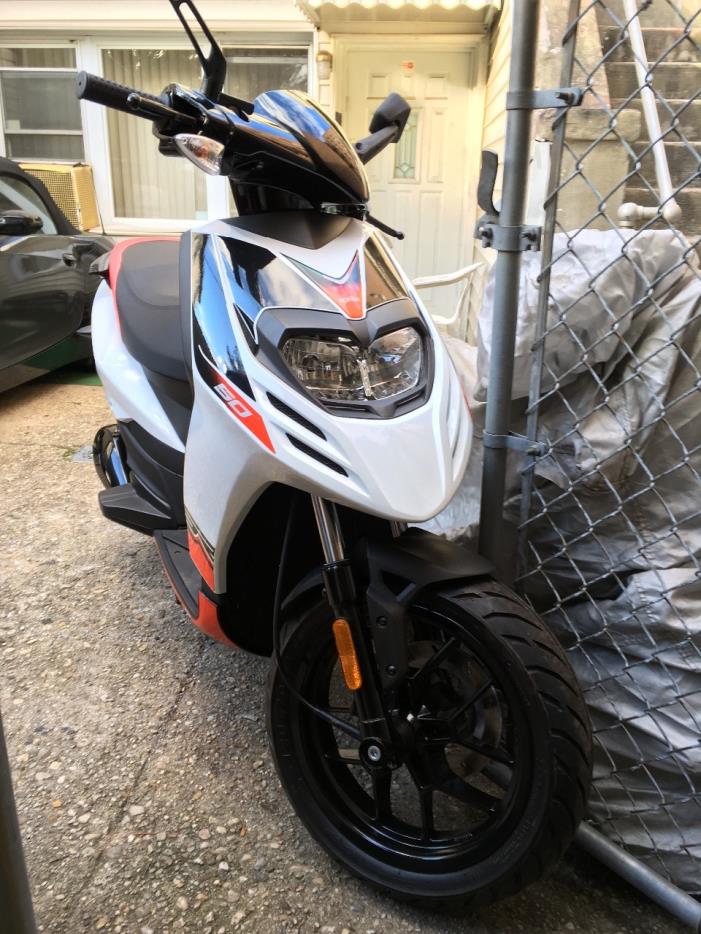 2014 Aprilia DORSODURO 750