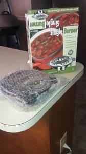 New Green George Foreman Grill/ New Hot Plates & OLD/QUESADILLA MAKER $50 for..., 3