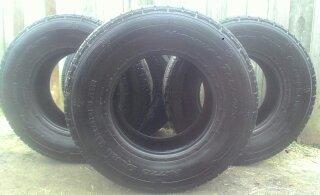 Set of 4 Nitto Duro Grappler Hwy Terrain Tires, 1